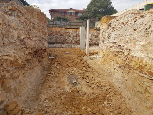 Excavation and Demolition on site sandstone and clay excavation onsite residential property earthmoving contractors